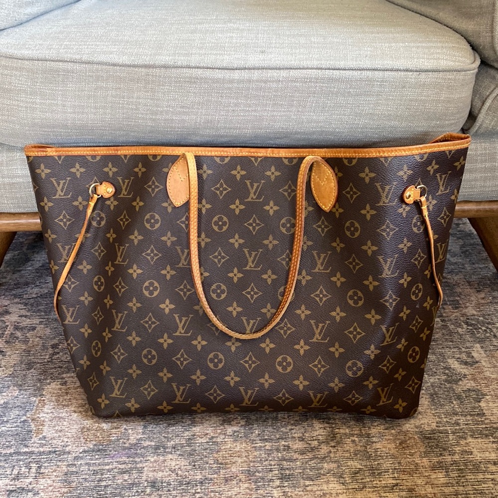 Authentic Louis Vuitton Monogram Neverfull GM tote